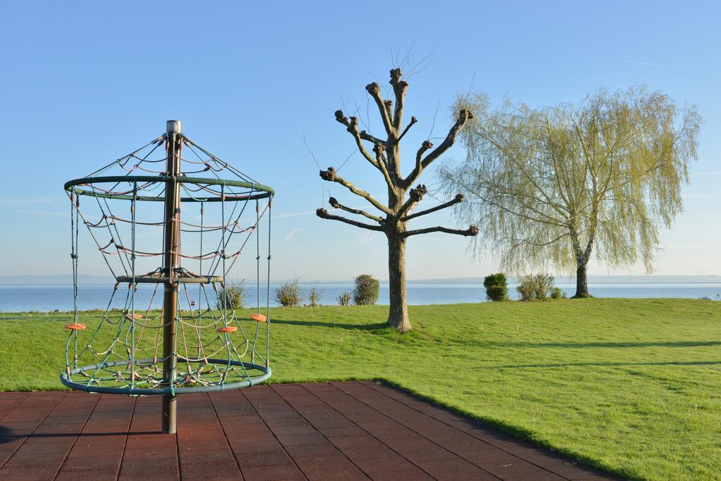 See Auberge de jeunesse