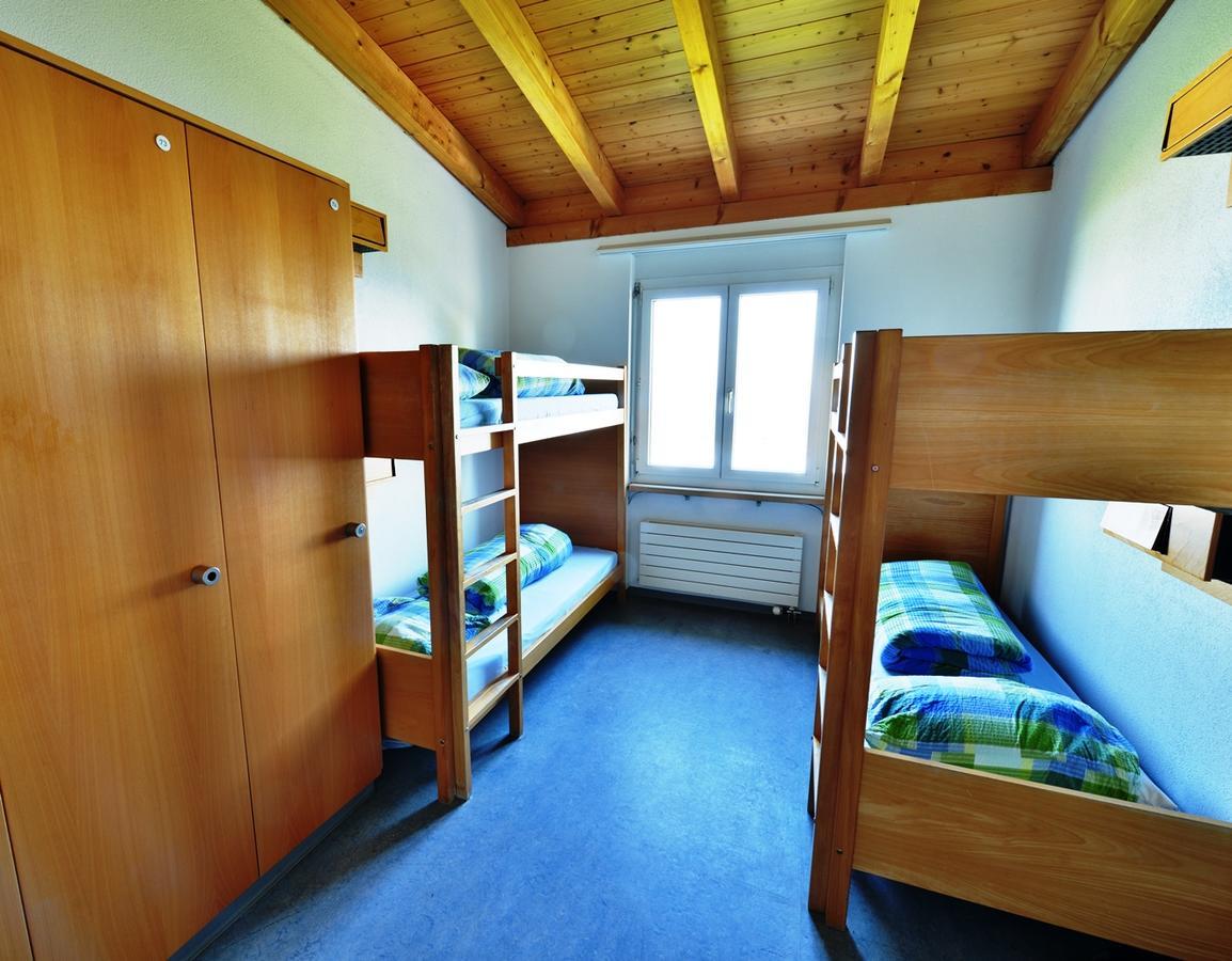See Auberge de jeunesse *